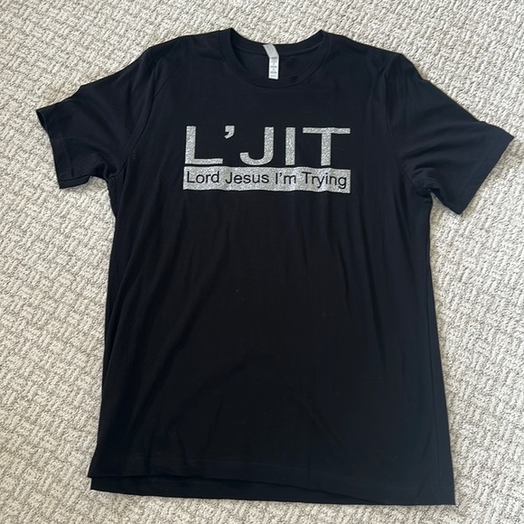 Unisex Graphics T Shirt - Picture 2 of 3